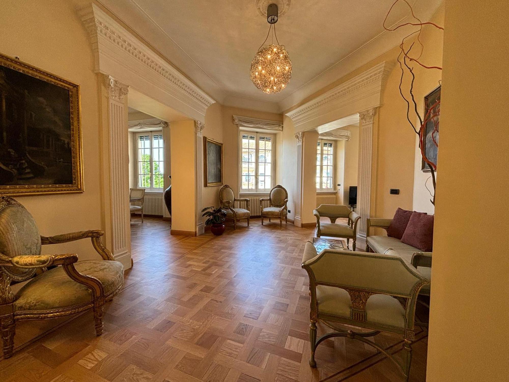Appartement Moon Cove, Borghese Prestige Hideaway *